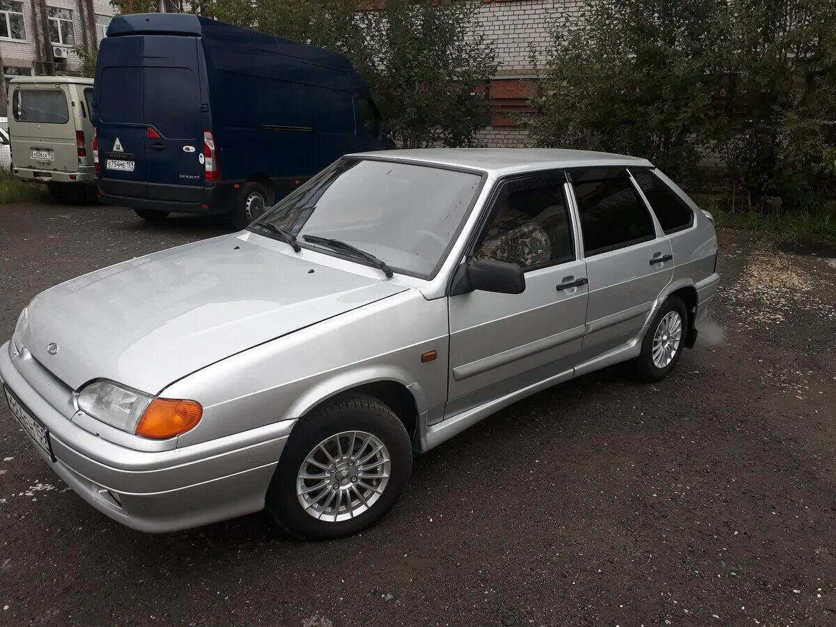 Ваз 2114 татарстан на аву. Жигули 14 белая. Ваз 2114 цвет сандал. Ваз 2114 13 года. Ваз 2114 13 года.