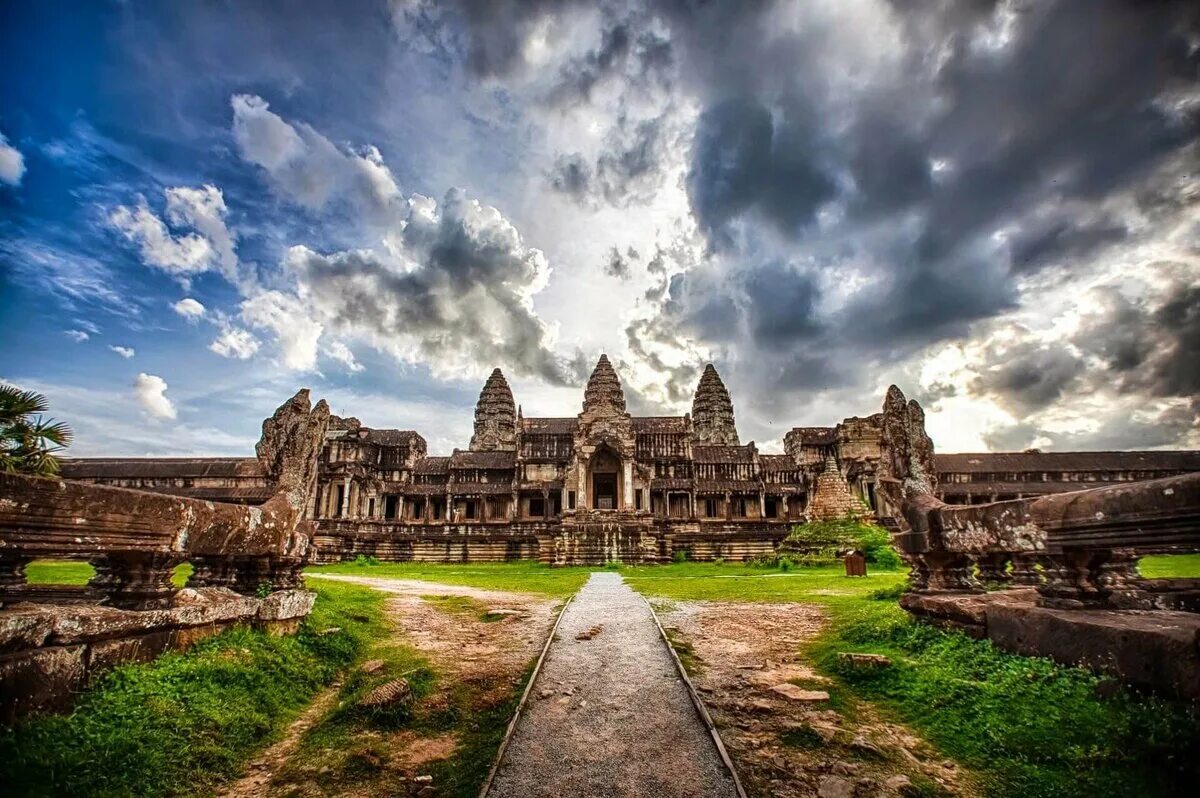 Ангкор-ват Камбоджа. Камбоджийский храм Ангко́рвоат. Ангкор-ват храмовый комплекс. Храмы Камбоджи Анкорват.