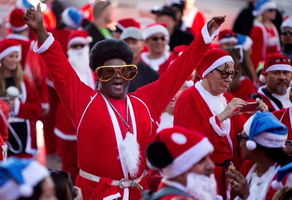 Новый год в корее традиции. Новогодние обычаи в разных странах. Новогодние традиции народов. Как люди в разных странах новый год. Когда празднуют новый год в разных странах.
