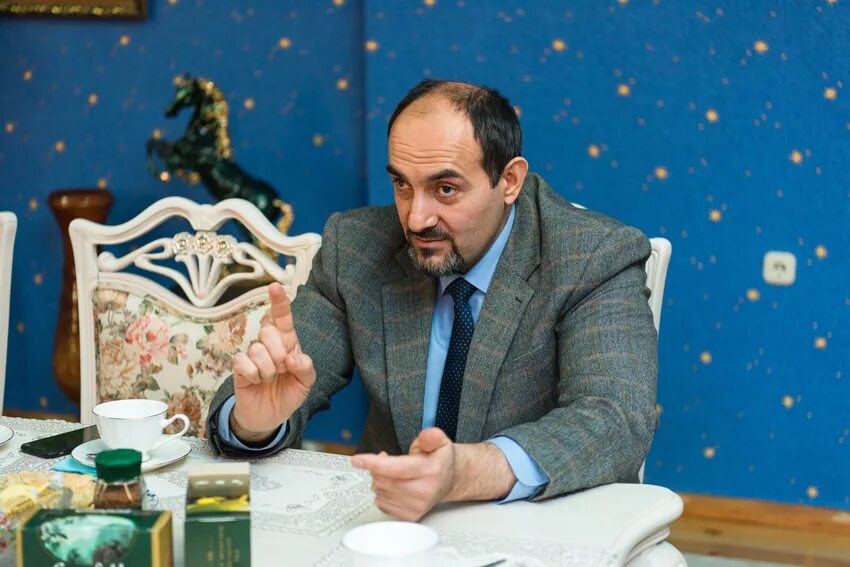 Яхья бучаев министр образования рд. Бучаев гамид ахмедович. Яхья бучаев. Бучаев яхья гамидович министр образования рд. Яхья бучаев.