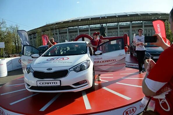 Хороший день, чтобы помыться. - KIA Sportage (4G), 2 л, 2018 года мойка DRIVE2