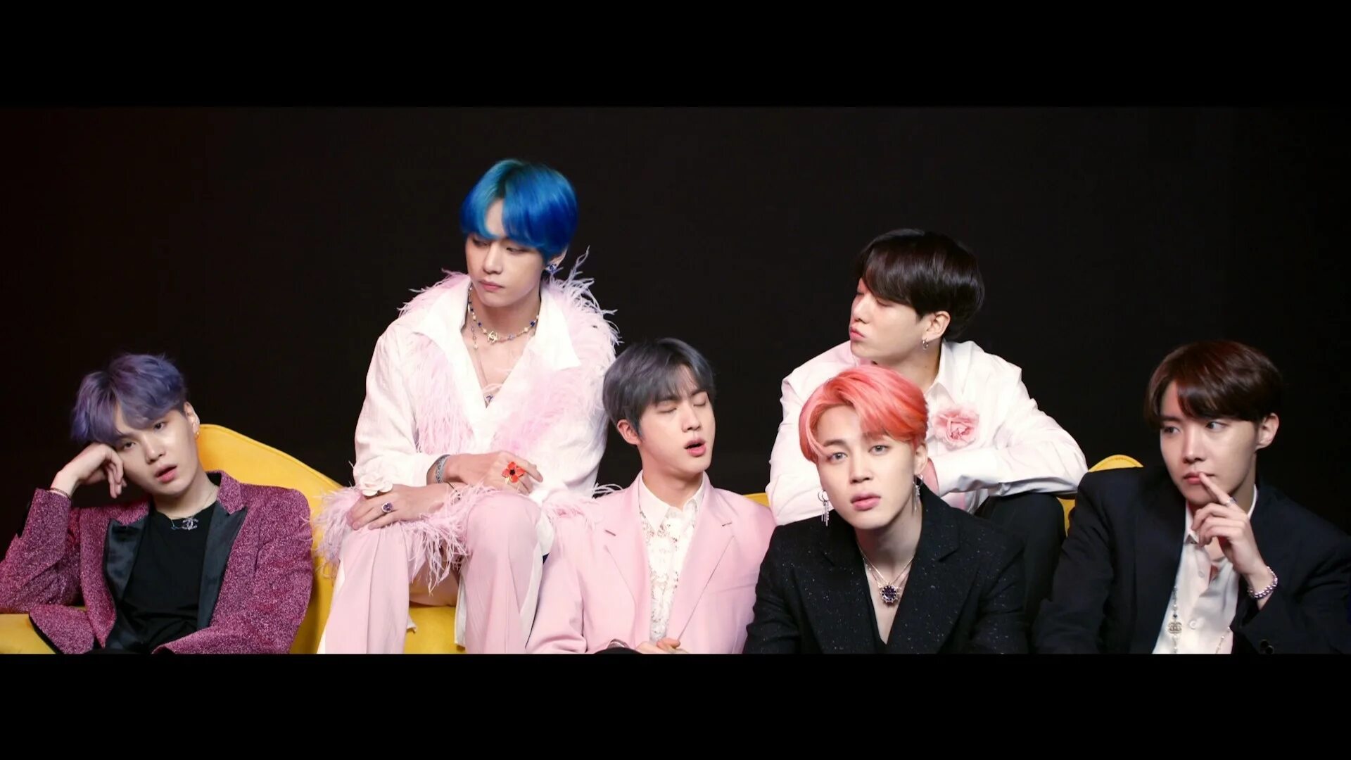 BTS boys. Чимин boy with Luv. Чимин из BTS boy with Luv. БТС бой виз лав. Bts бои