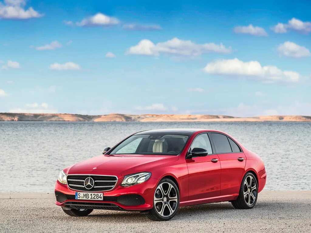 Е класс 2016 год. Mercedes-benz w213. мерседес-бенц седан е-class. mercedes benz e class w213. mercedes-benz e-class w213 2016.