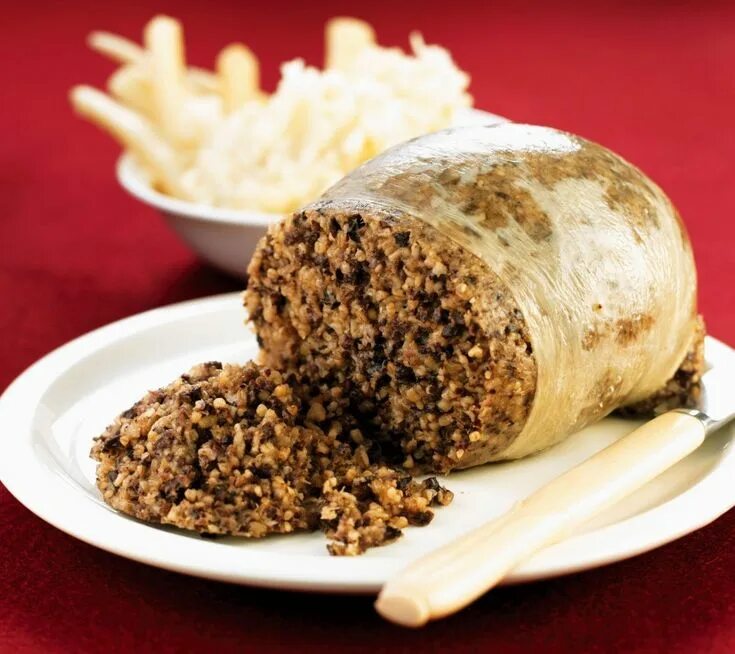 Tatties and neeps блюдо. Хаггис блюдо шотландское. Traditional scottish dish. Хаггис блюдо шотландское. Traditional scottish dish.