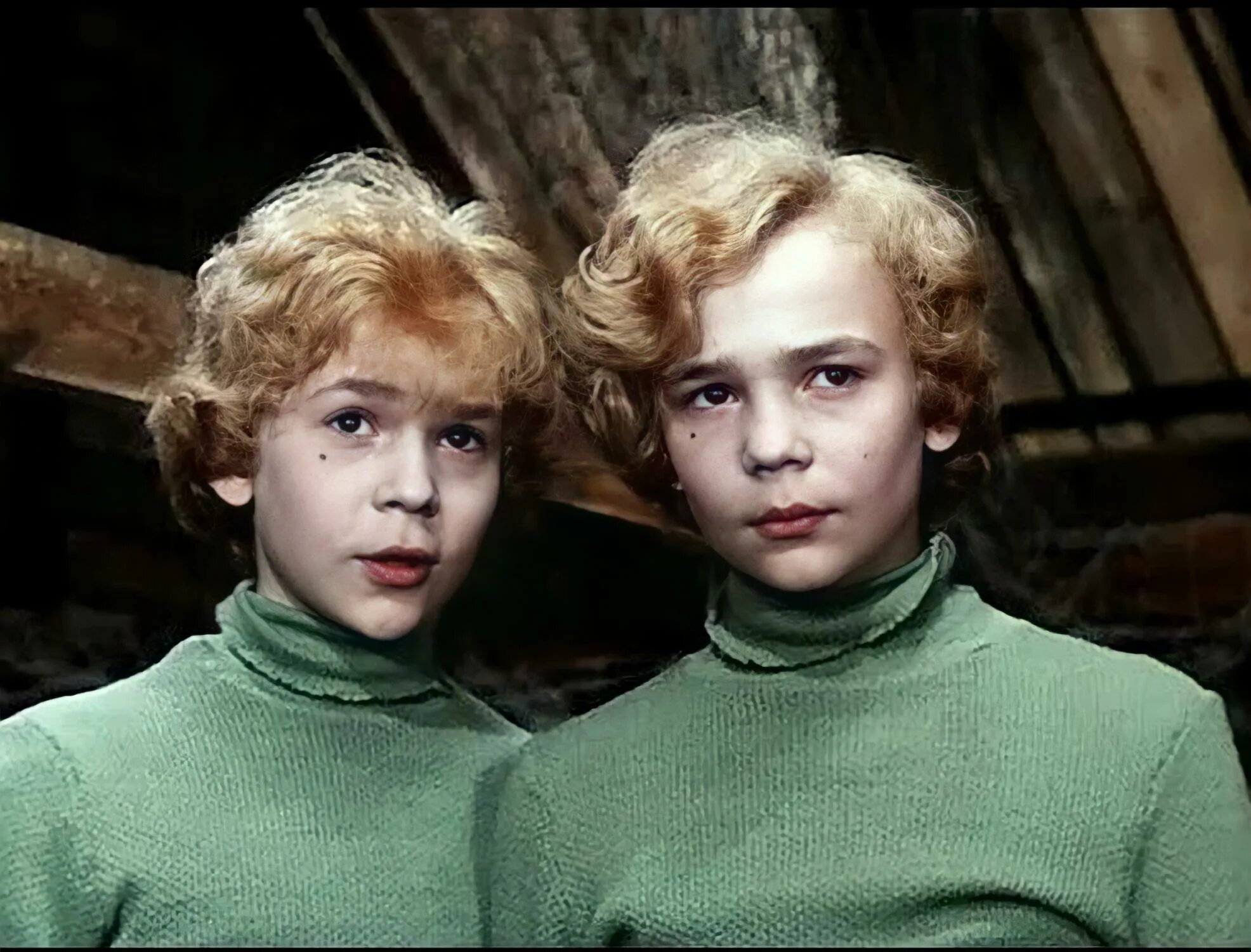 Электроник 1979. Приключения электроника фантастика комедия. Приключения электроника фантастика комедия. Приключения электроника фантастика комедия. Приключения электроника сыроежкин.