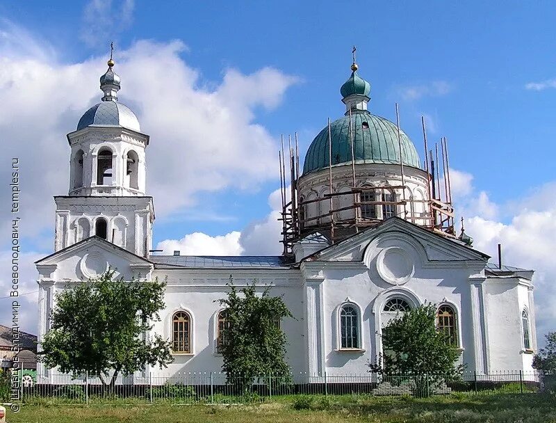 Дома в мишкино курганской. Село Мишкино Курганской области. Мишкинская Церковь Курганской области. Свято Троицкая Церковь Мишкино. Мишкинская Церковь Мишкинского района.