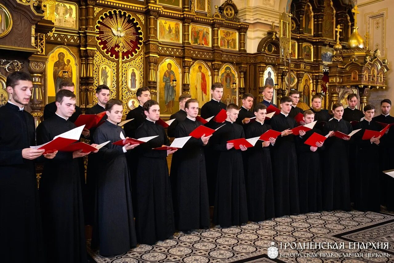 Музыка православные хоры. Пашкова Вика церковный хор. Церковный хор на клиросе. Церковный хор 16 века в России. Хор певчих Дьяков 18 век.