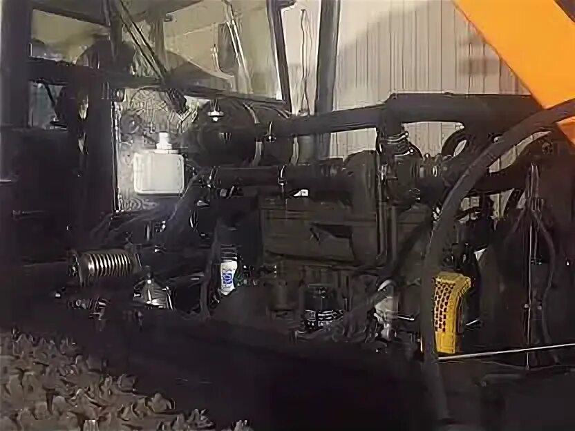 Трактор втг 100. 18 втг. 18 втг. Втг-100т-рс2 цилиндр. Трактор гусеничный втг-100-хс4.