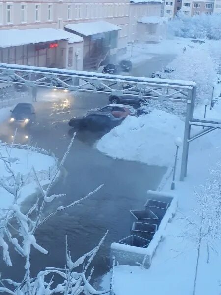 Подслушано в Салехарде. Окружная больница Салехард. ВК подслушано в Салехарде. Затопивший город Салехард.