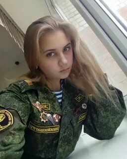 Девушки которые шли