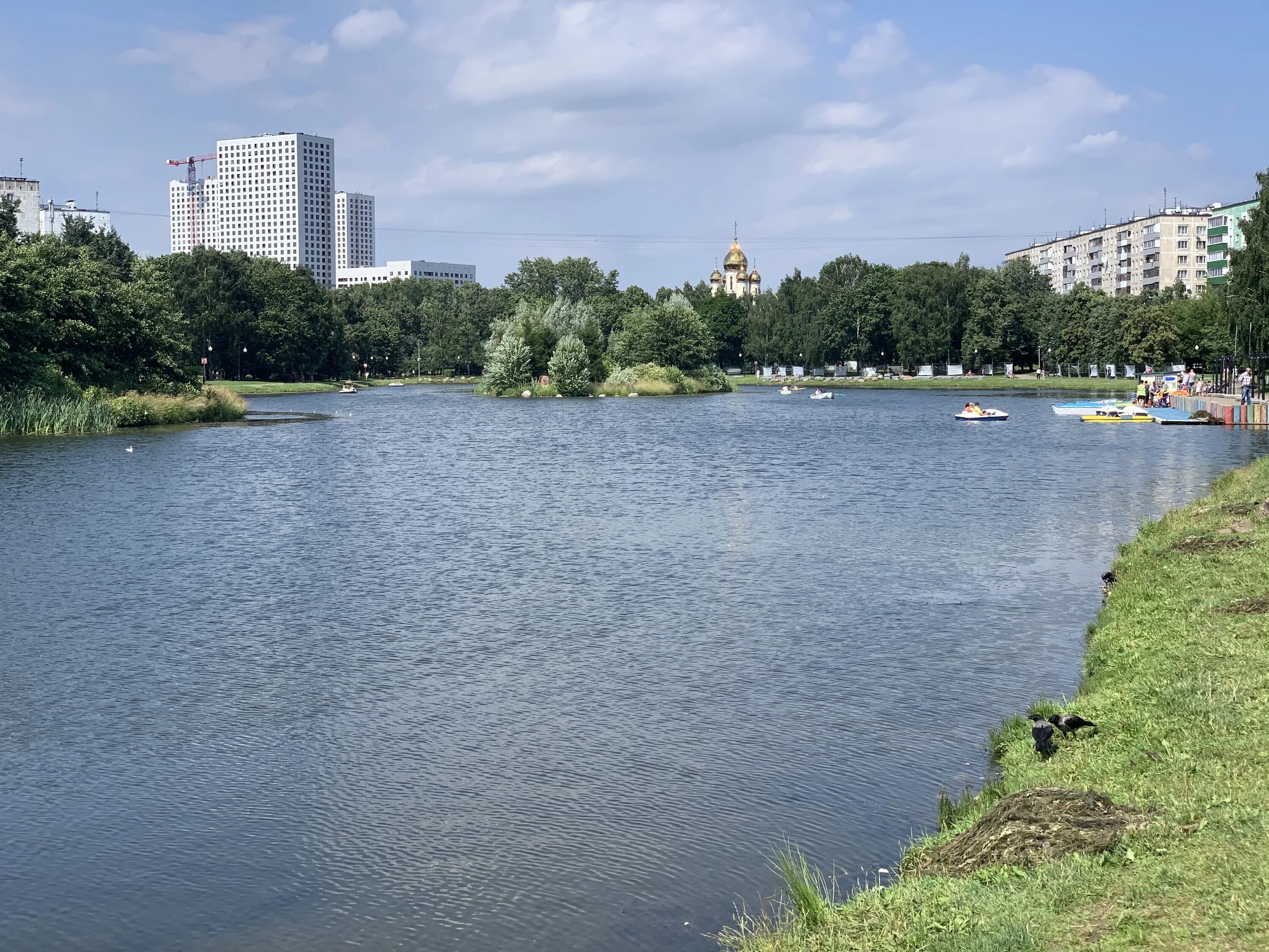 Патрики патриаршие пруды. Патриаршие пруды москва. Парк усадьба воронцово воронцовский пруд. Чистые пруды и патриаршие пруды. Воронцовские пруды москва.