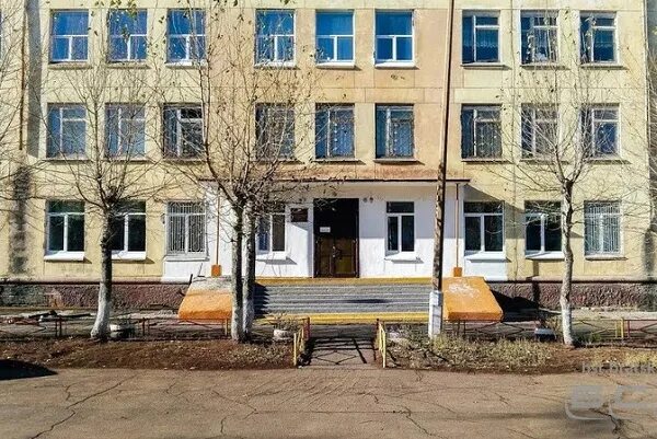 27 школа братск. Школа 1 братск. Братск 33 коррекционная школа. Коррекционная школа интернат братск. 25 школа братск коррекционная.