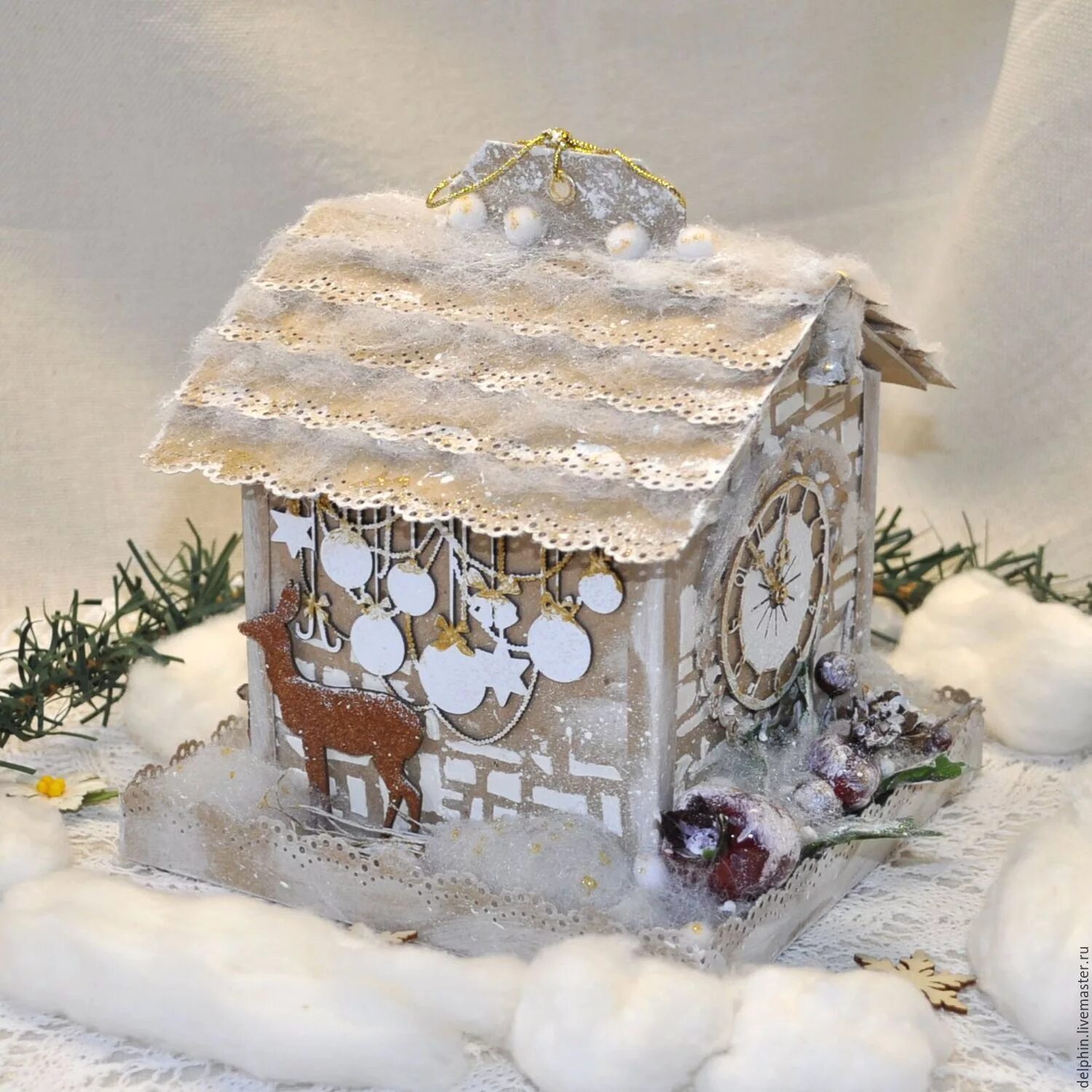 новогодние картонные домики. рождественская деревенька своими руками из дерева декор. новогодний домик. пряничный домик с подсветкой. рождественский домик.