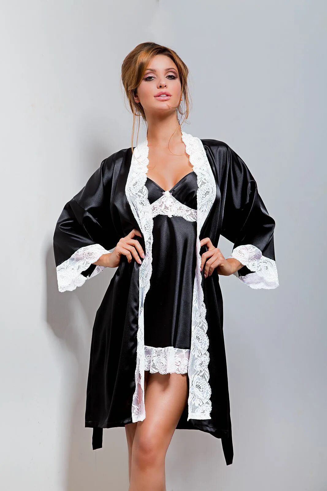 Пеньюар одежда. Красивые пеньюары. Шелковый халат. Пеньюары женские кружево. Пеньюар одежда.