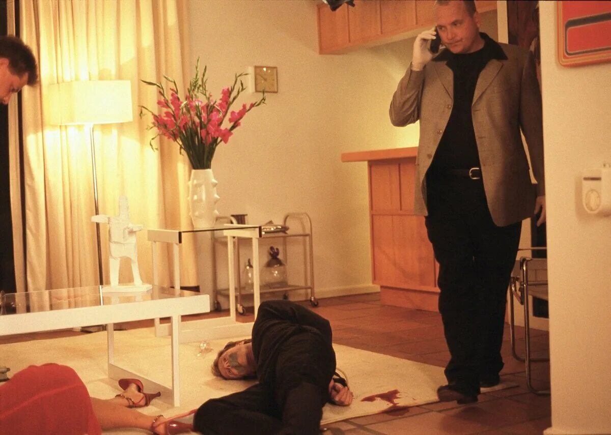 Грань одержимости (2002). Порочные отношения фильм 2002 кадры. Одержимость постер. Одержимость сериал 2023. Убийственная одержимость 2023.