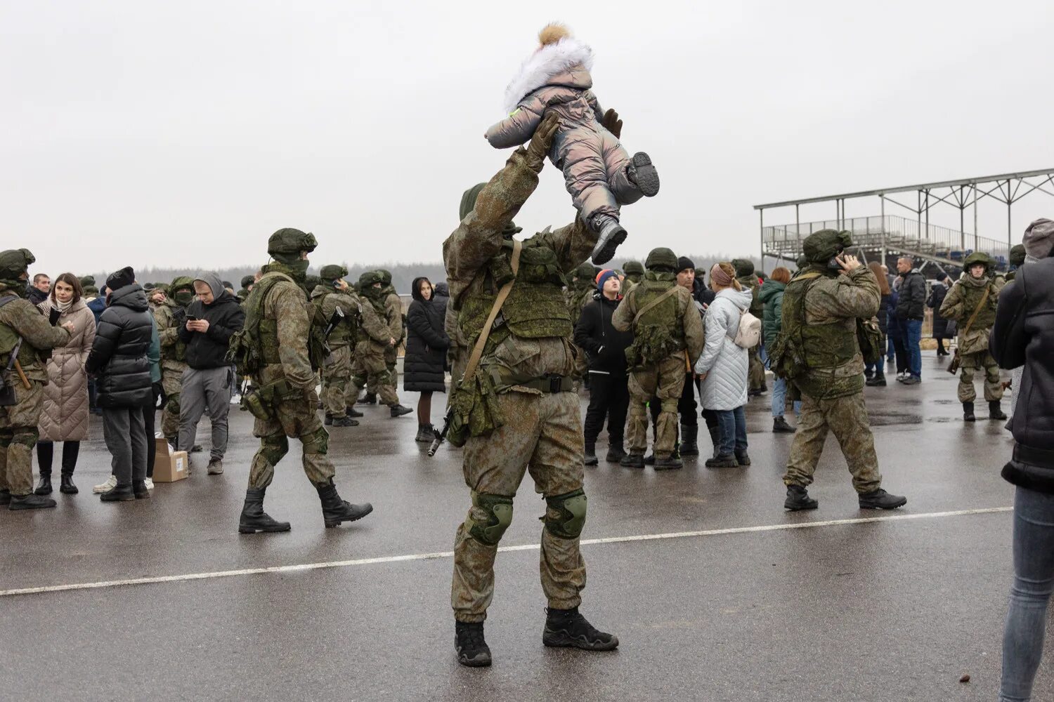 Дети военнослужащих. Мобилизация в России 2022. Мобилизация в Туле. Боевое слаживание.