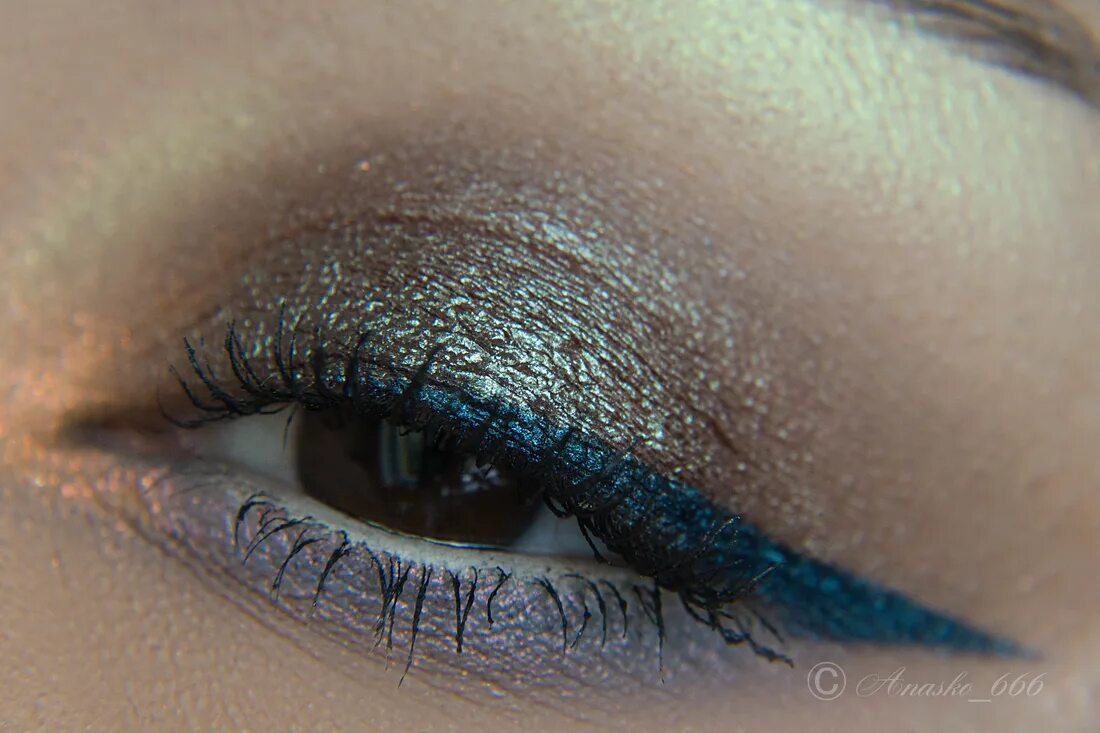 Тамми танука энигма. Макияж с пигментами тамми тануки. Tammy tanuka автор. Tammy tanuka несравненная. Тамми танука тени.