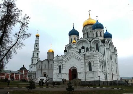 Добираться монастырь