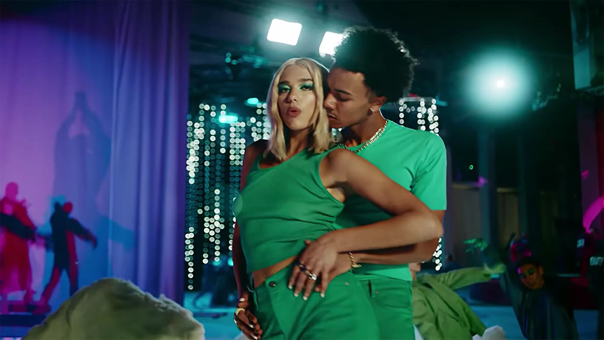 Lets get physical. Диа липа. дуа липа 2025 physical. dua lipa 2025. дуа липа клипы.
