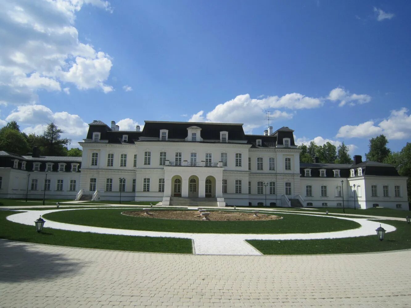 Вороново музей усадьба. Усадьба вороново подольский район. Усадьба вороново голландский домик. Вороново как добраться. Вороновское поселение санаторий.