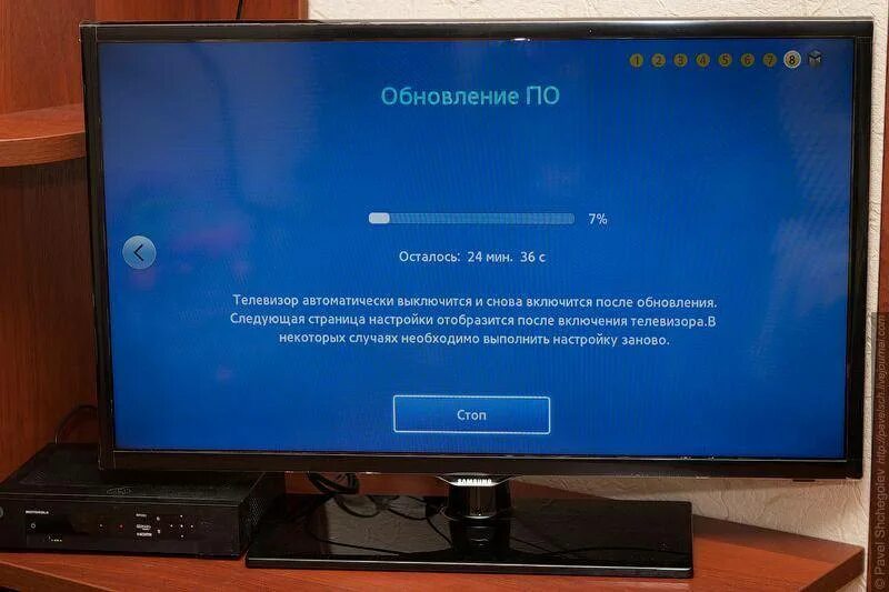 Выключение телевизора. Телевизор включается и выключается. Телевизор не выключается. Телевизор сам выключается. Почему самсунг сам выключается