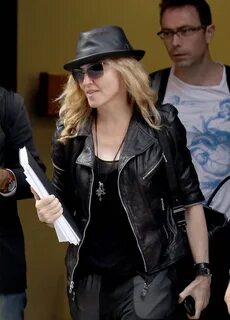 Madonna back that up
