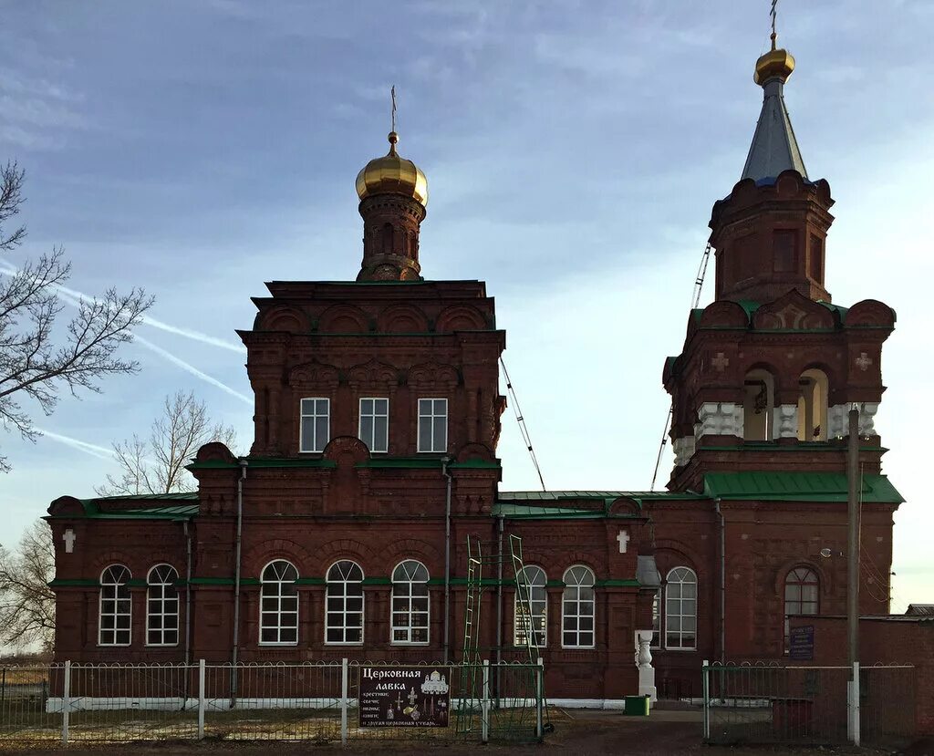 Погода в кривянской на 14. Кривянская Церковь. Станица Кривянская Новочеркасск. Тихоновский храм Кривянская. Церковь Новочеркасск в кривянке.