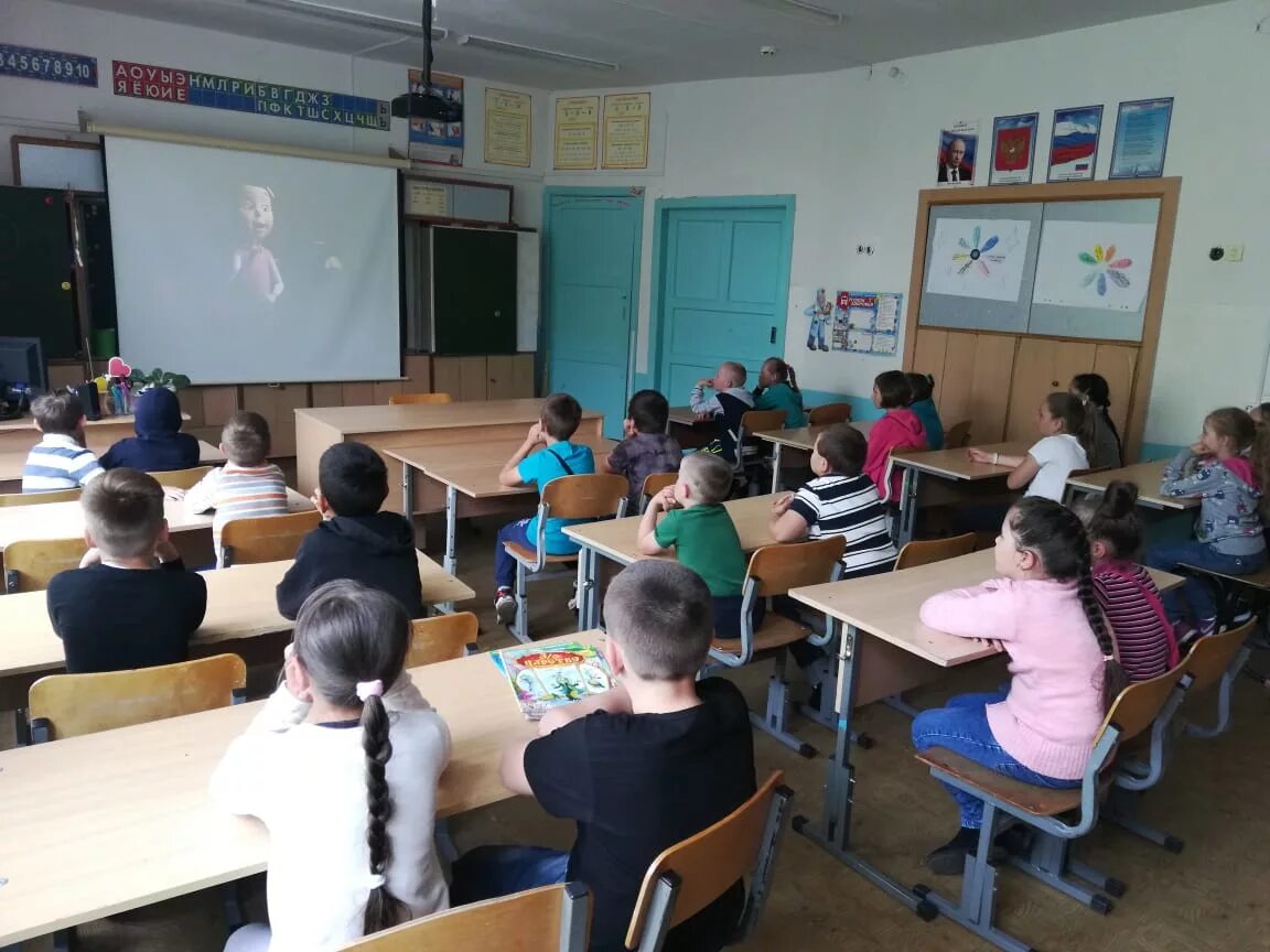 СОШ 4 Заречный Свердловская область. 6 Школа в городе Заречный. МКОУ го Заречный СОШ 7. Школа 6 Заречный Мезенское. 1 школа заречный свердловская область