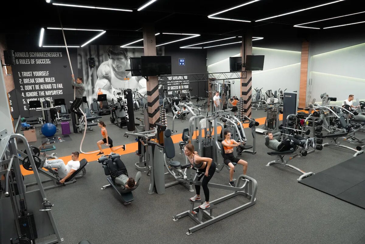 Smart fitness пушкин. Пушкин, фитнес центр. Смарт фитнес пушкин форт. Форт колесник 3. Смарт фитнес пушкин форт.