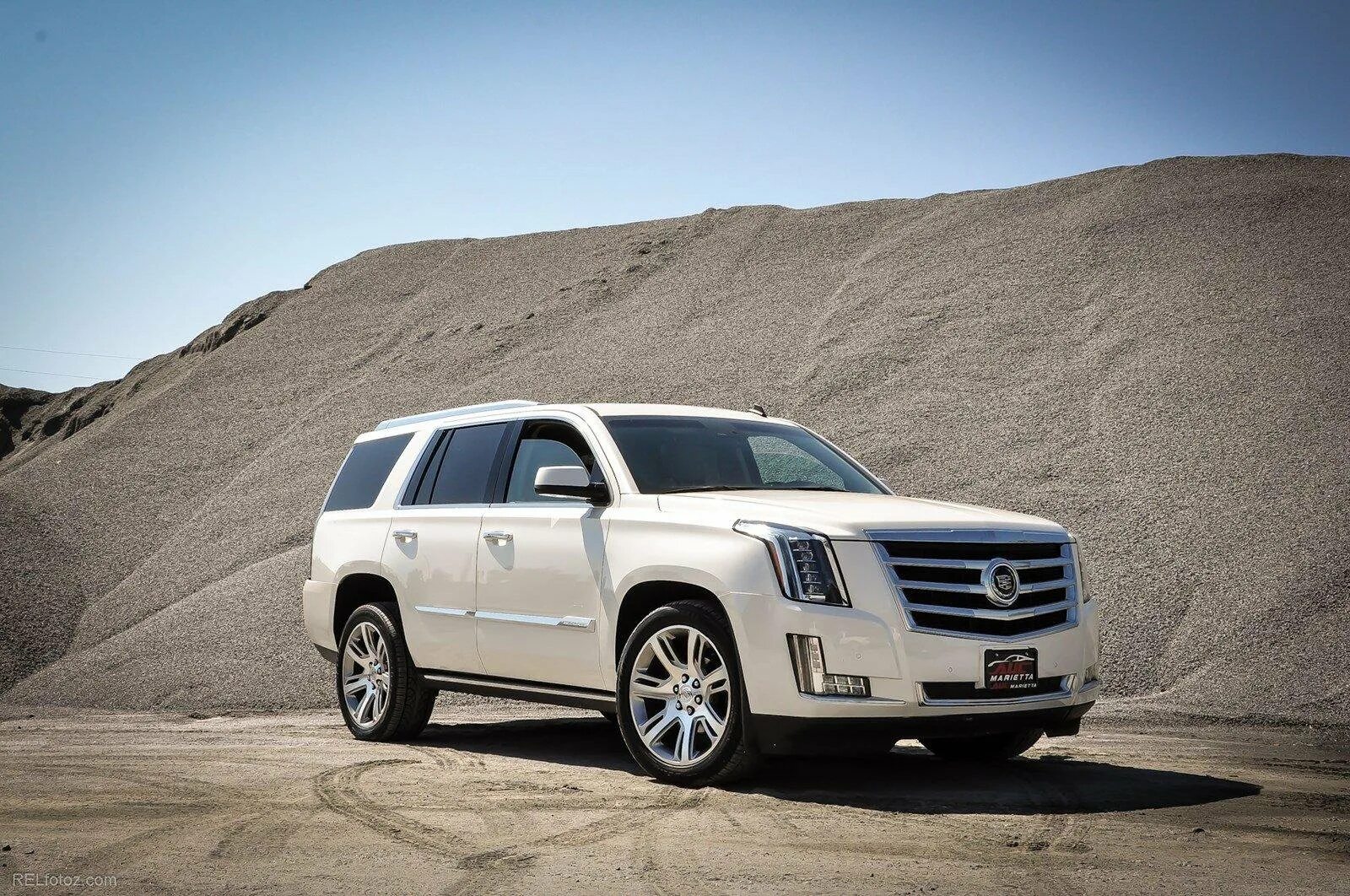 Кадиллак эскалейд 2022. Cadillac Escalade 2022. Cadillac Escalade 4. Кадиллак Эскалейд белый.