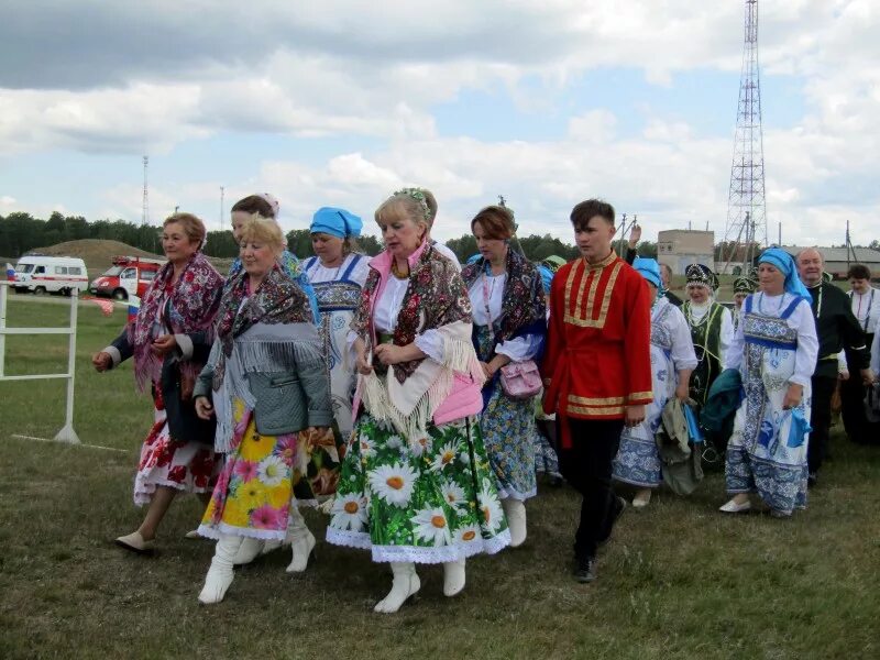 Погода в нижней санарке. Каменная Санарка Троицкий район Челябинская область. Село верхняя Санарка Челябинской области. Храм нижняя Санарка Троицкий район Челябинская область. Село нижняя Санарка Троицкого района.