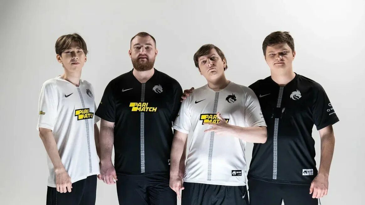 Radan team spirit. Тренер team spirit dota 2. команда тим спирит дота 2. мерч тим спирит 2025. нави тим спирит.