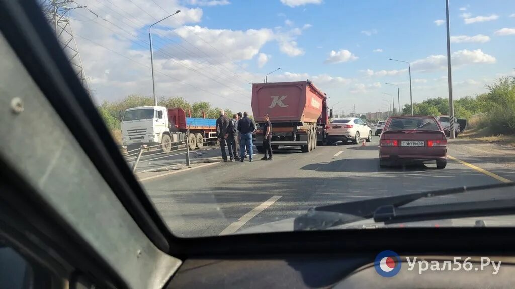 Авария на загородном шоссе. Загородное шоссе оренбург сегодня. Загородное шоссе оренбург сегодня. Авария на загородном шоссе. Загородное шоссе оренбург сегодня.