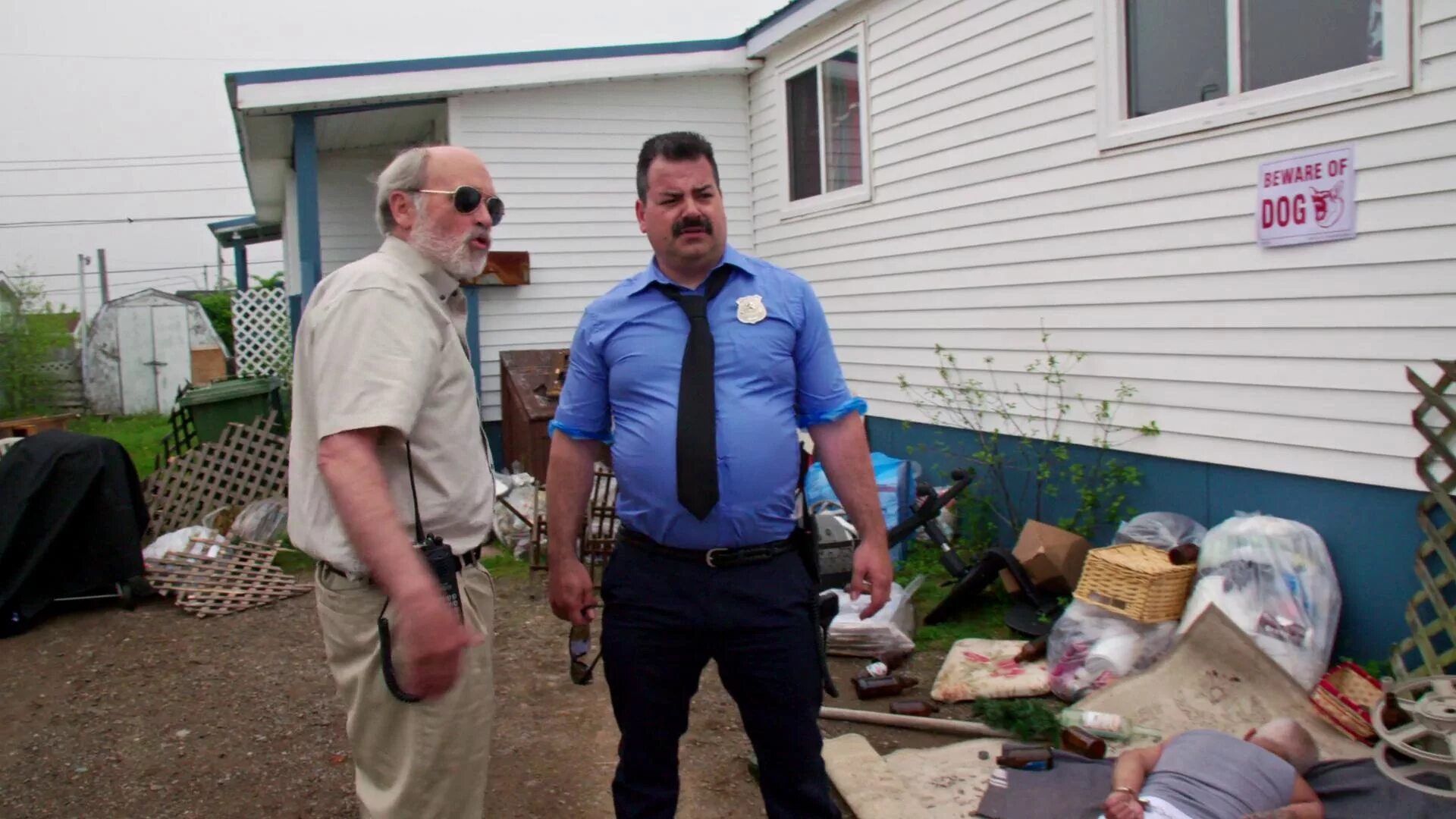 Будки пенсионеров сша. Американский прицеп дом на колесах. Dixie's trailer park. Трейлерный парк америка. Dixiestrailerpark.
