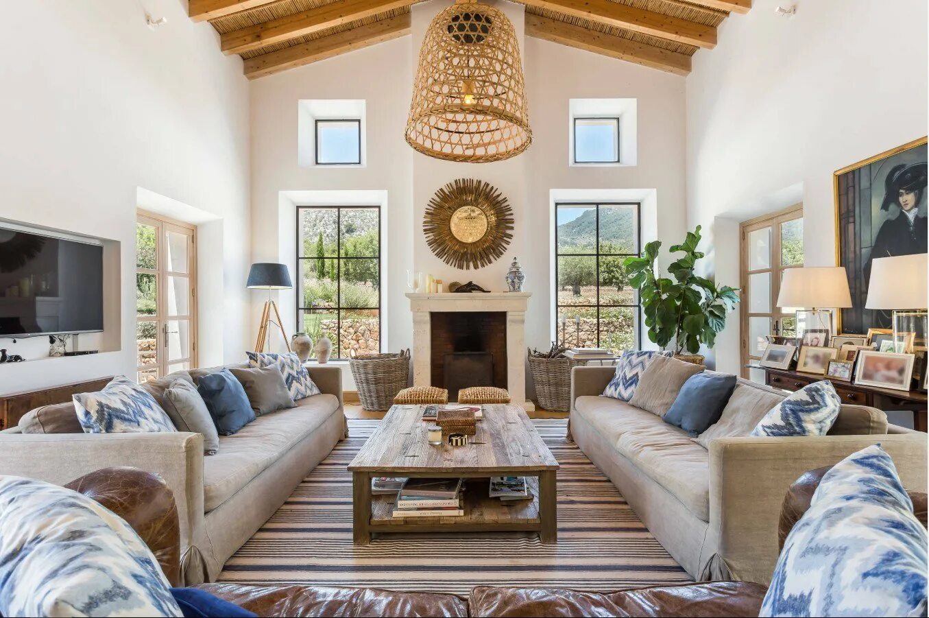 Live and house