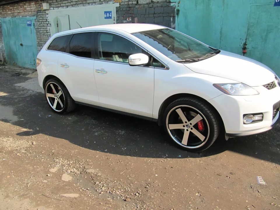 Диски Mazda cx7 r20. Мазда сх7 r20. Мазда cx7 на колёсах r21 r22. Мазда СХ 7 на 22 дисках. Диски мазда сх 7