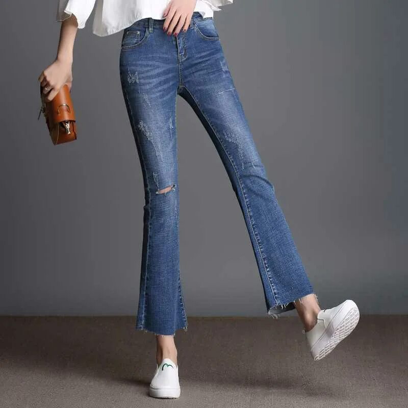 Как сделать широкие джинсы. Джинсы клеш uterque. Широкие джинсы. Джинсы клёш женские. Джинсы клёш женские широкие.