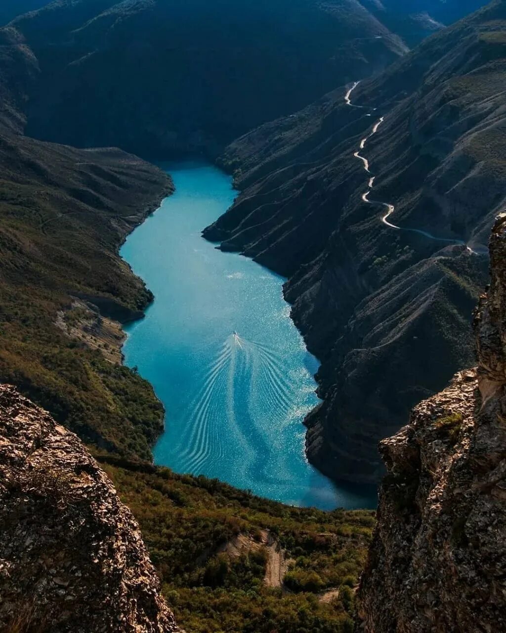 гуниб сулакский каньон. сулакский каньон и бархан сарыкум. сулакский каньон в дагестане. башня шамиля в гунибе. самый красивый дагестане.