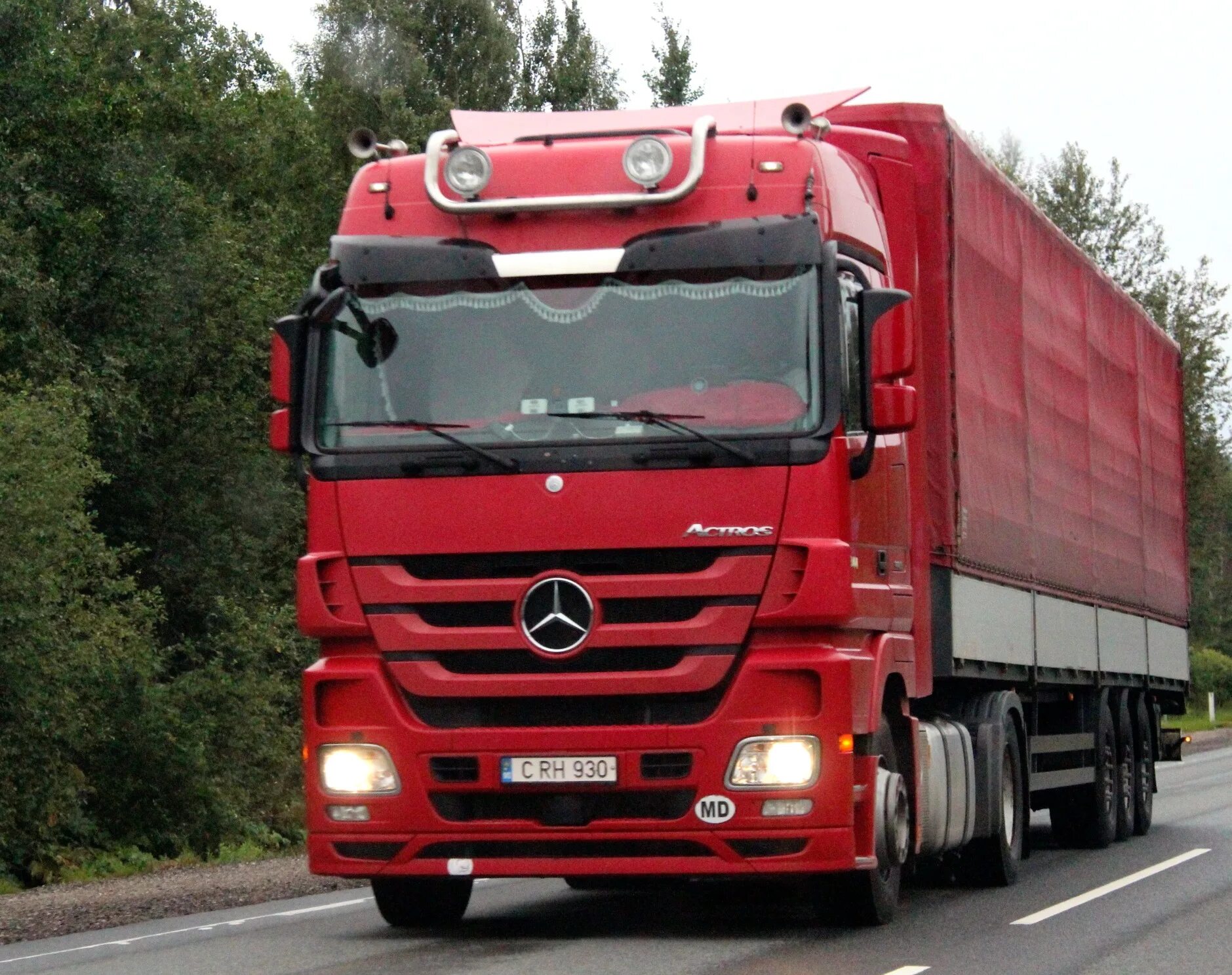 Mercedes-Benz Actros 2. Мерседес-Бенц Актрос 2020. Красный Мерседес Актрос 2020. Mercedes-Benz Actros 3 (930/932/933/934).