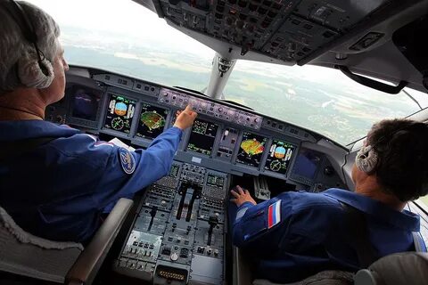 Пилот какие предметы