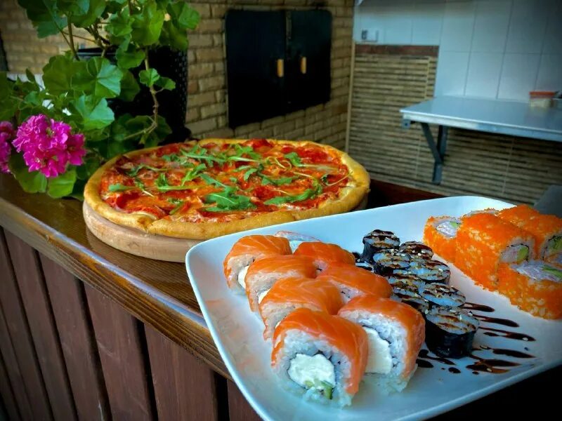 терракот дагомыс меню. ролл запеченный сакура. суши дагомыс. суши дагомыс. бары сочи.