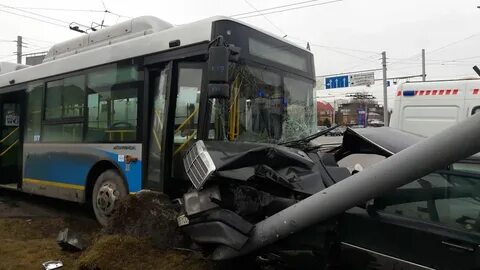 Автобус машины аварии