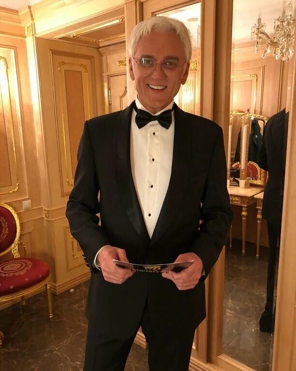 Бывший маршал. Бывший маршал. Бывший маршал. Бывший маршал. Маршалл певец.