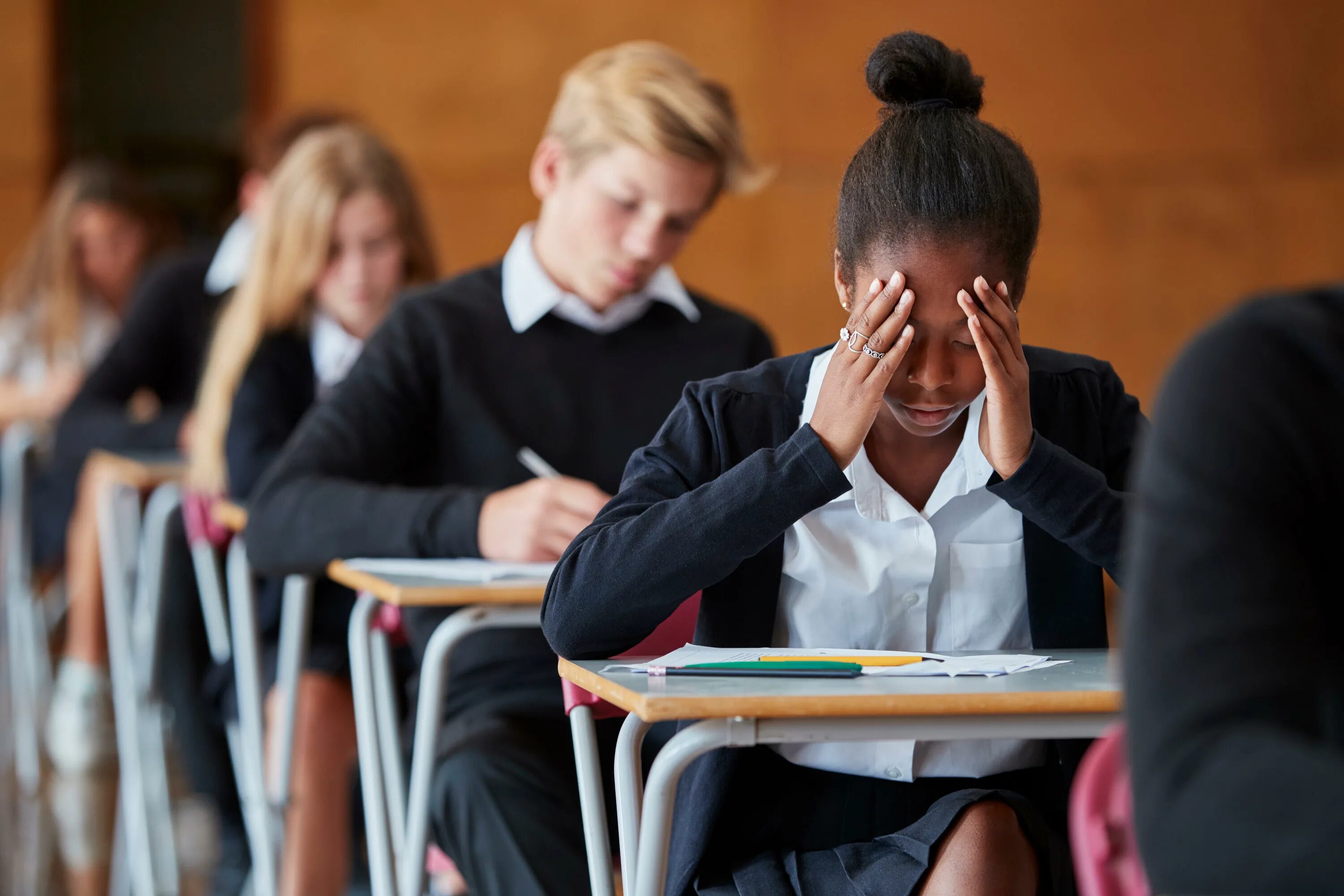 School problems. Стресс в школе. Трудности в учебе. Стресс учеников. Тревожность школьников.