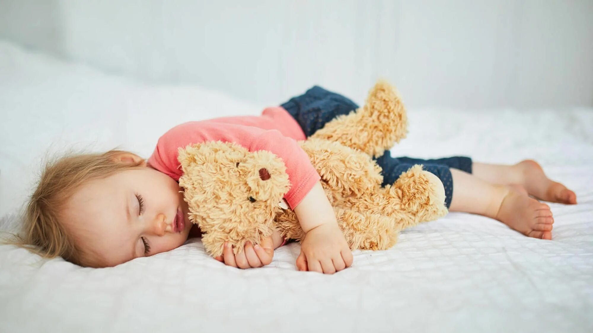 Трехлетний ребенок. Baby sleep. Спящие малыши. Спящий ребенок. Во сне приснился маленький ребёнок.