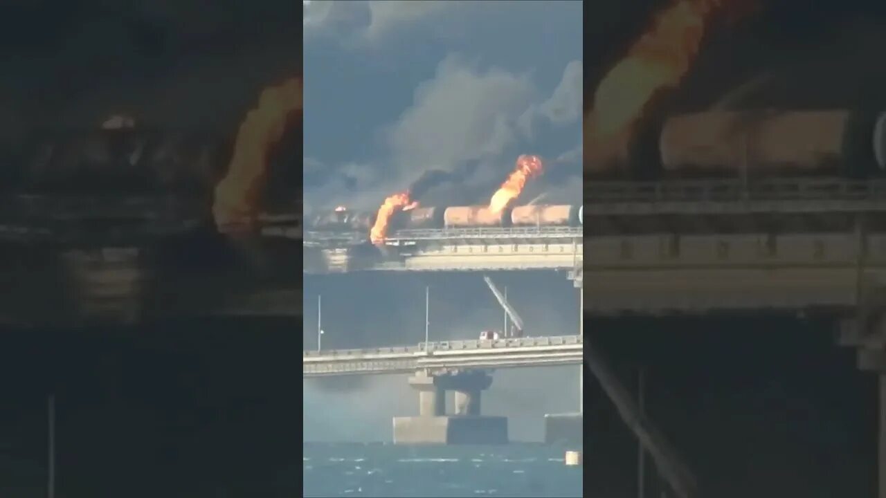 Момент взрыва Крымского моста 2023. События подрыва моста. 24 Мая 2023 взрыв Крымского моста. Видео Крымского моста после взрыва.