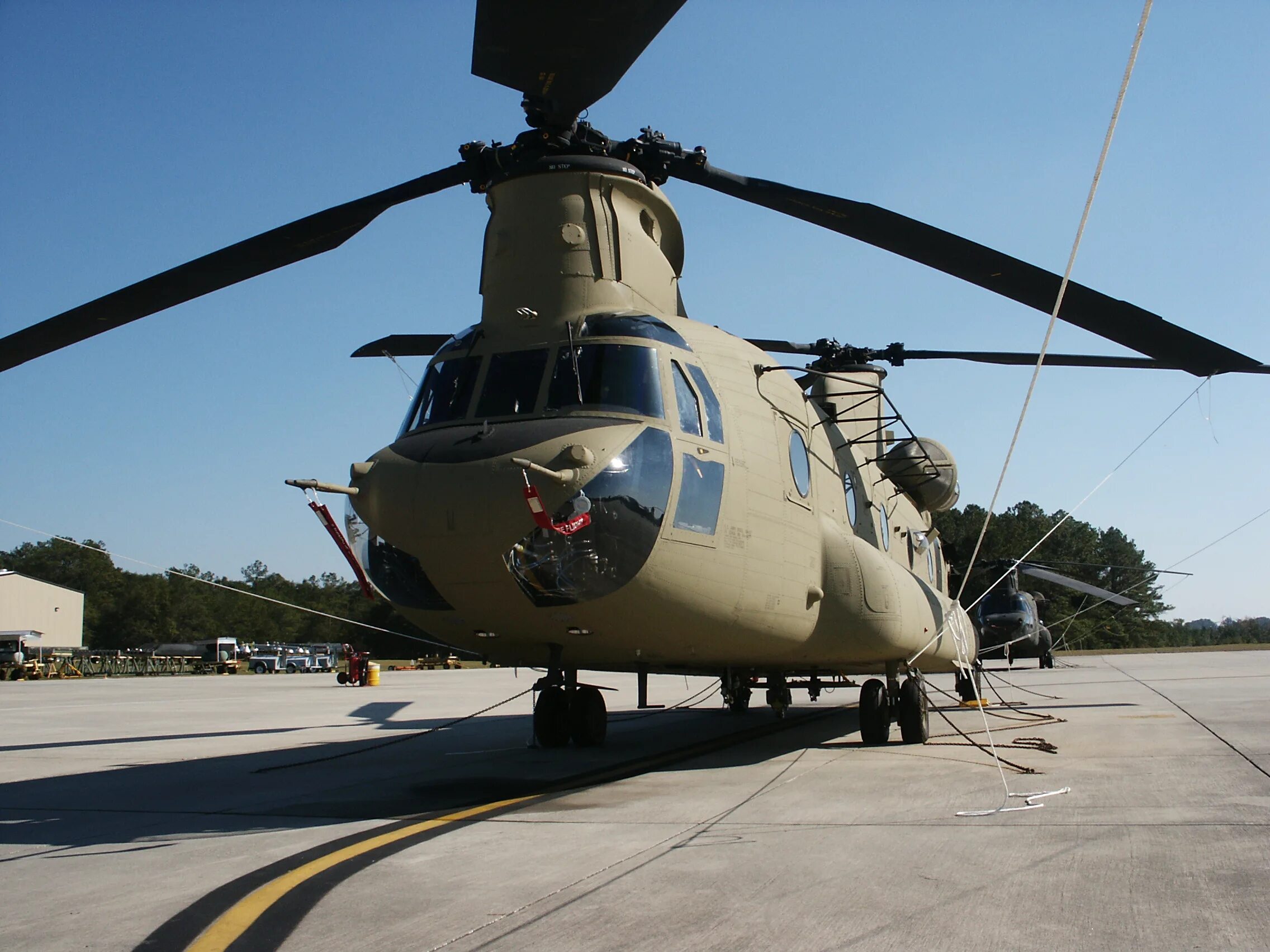 Ps4 вертолеты. Boeing Ch-47f Chinook. Boeing Ch-47 Chinook. Ch-407 Chinook. Вертолёт Ch-47ja.