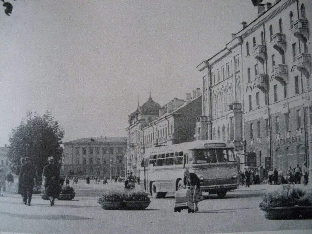 Псков площадь ленина 1960. Псков 1960. Псков 1950. Псков 1950. Рижский проспект псков.