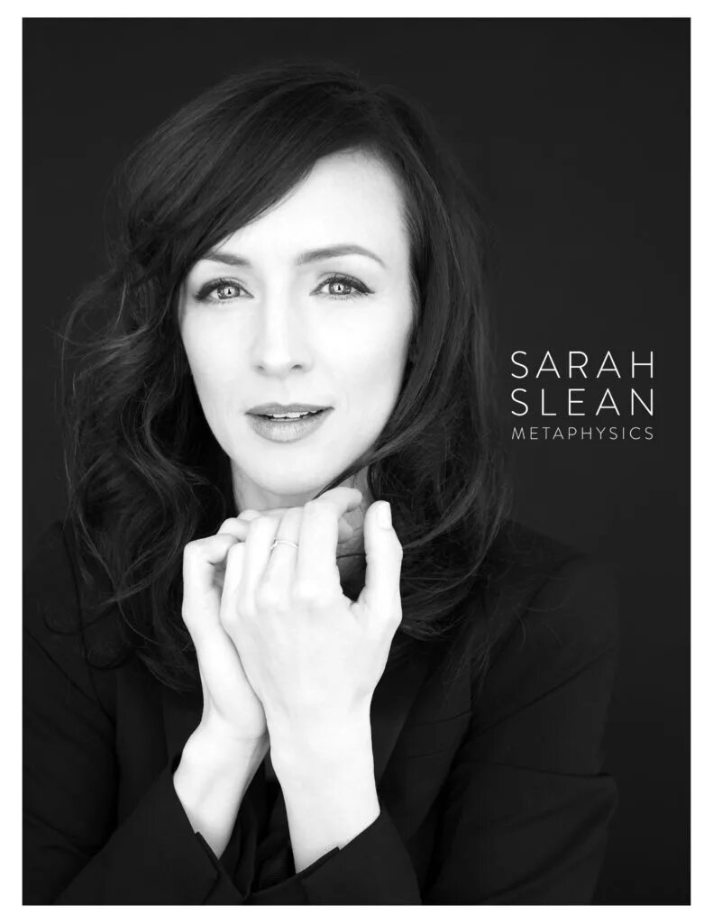 Sarah sky. Sarah carter. Кимберли ивэн. Приключения сары джейн смит. Sarah sky.