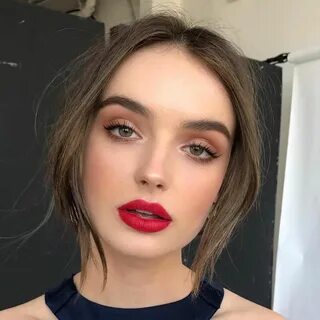 Soft makeup